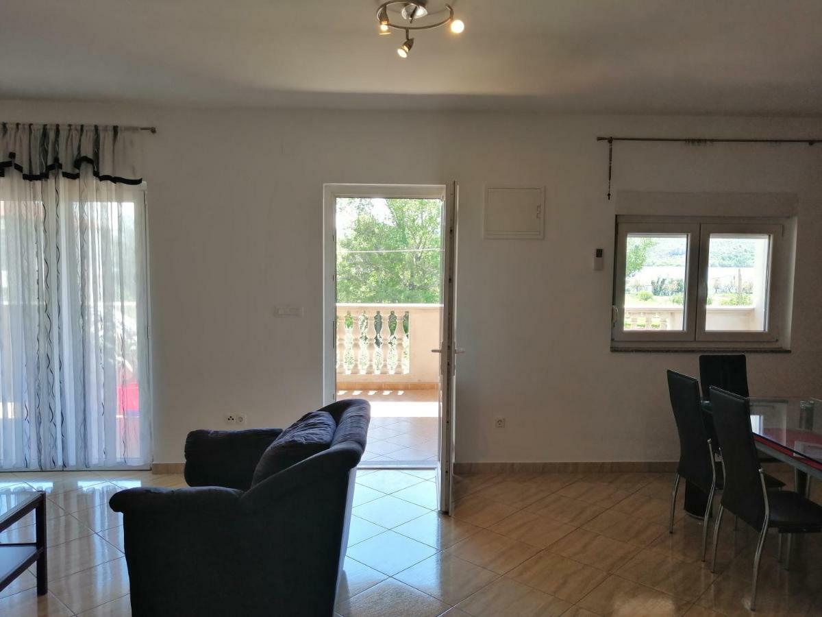 Apartman Rosanda Posedarje Eksteriør bilde