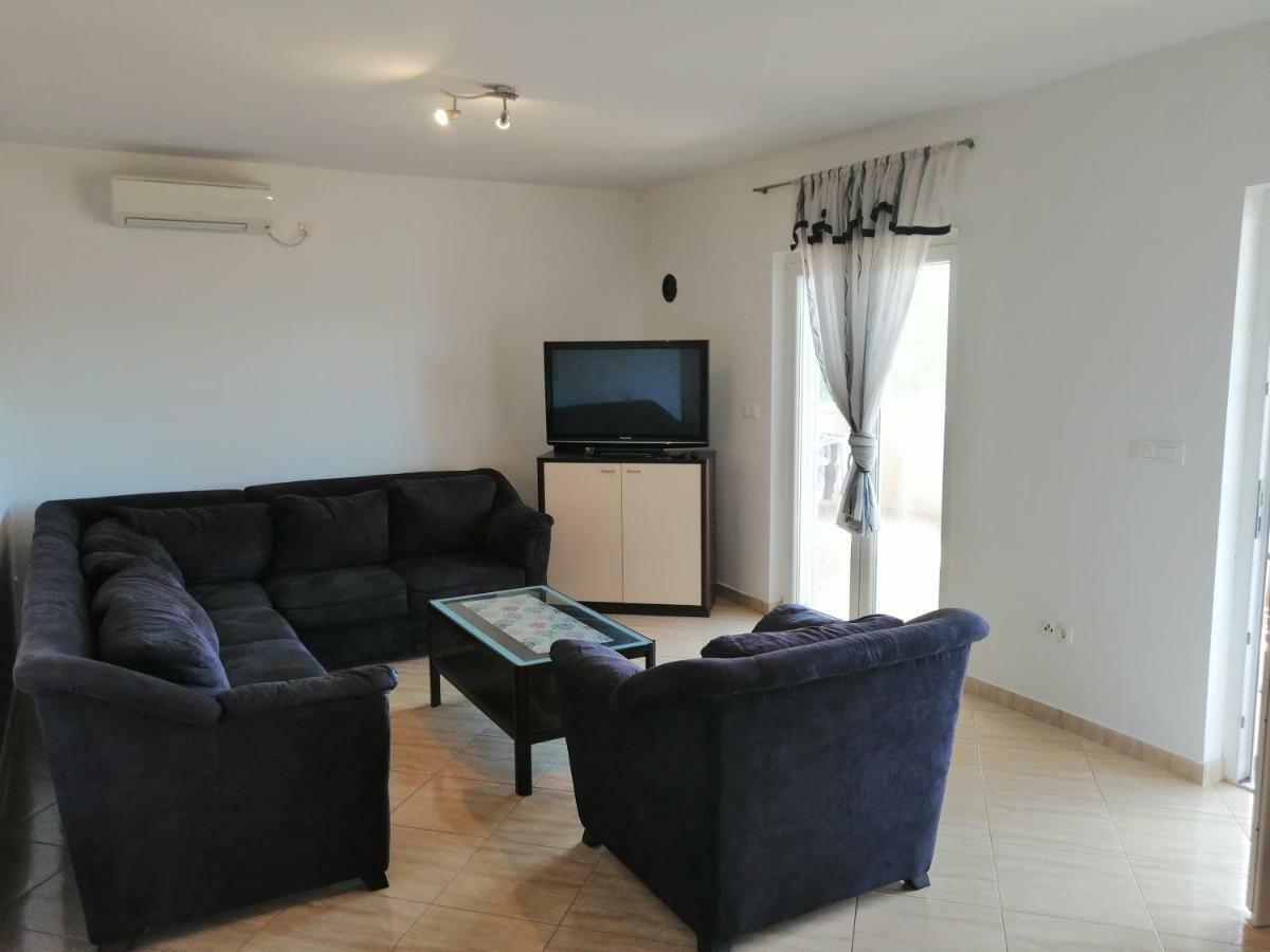 Apartman Rosanda Posedarje Eksteriør bilde