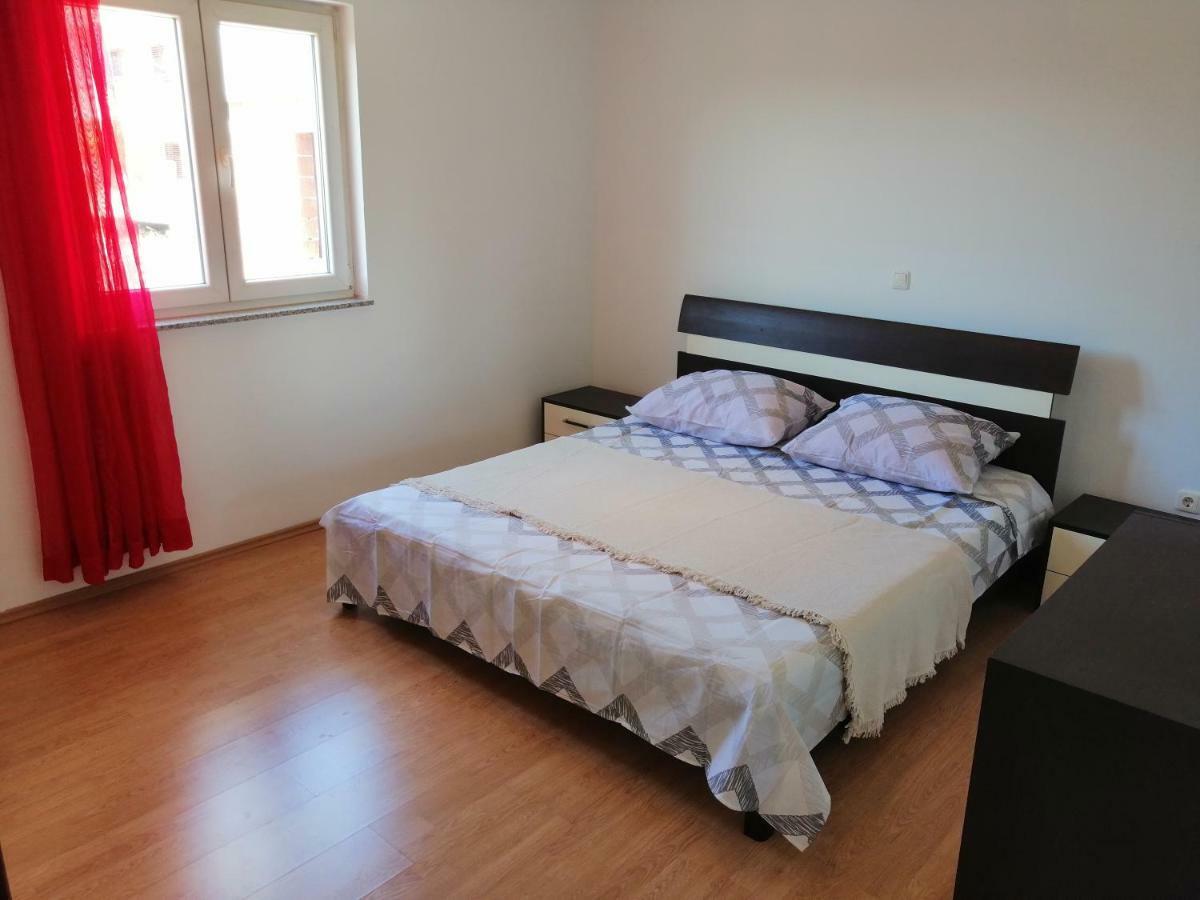 Apartman Rosanda Posedarje Eksteriør bilde